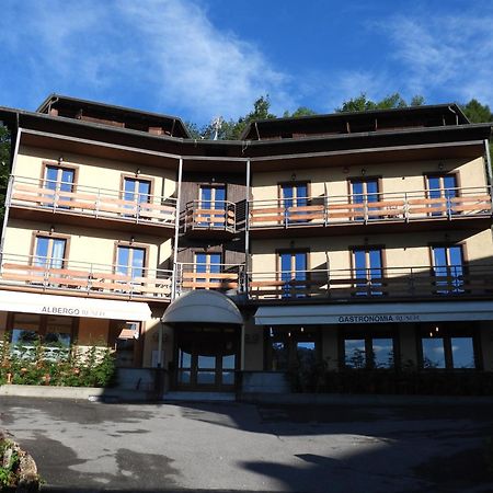 Albergo Rusen Borno Buitenkant foto
