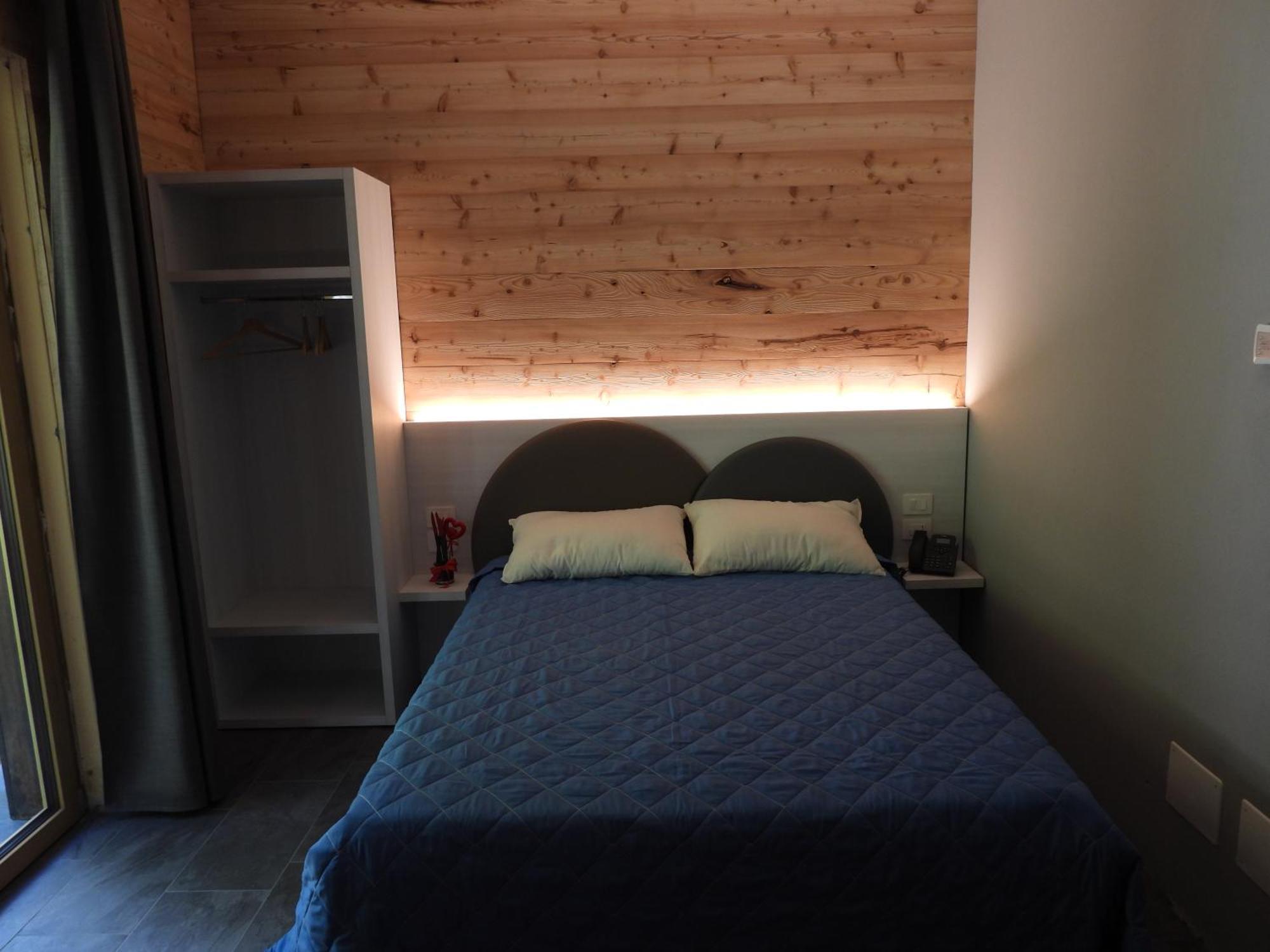 Albergo Rusen Borno Buitenkant foto